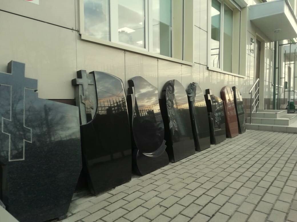 памятники ритуальные, изготовление памятников, памятники, ритуальные услуги памятники, памятники и надгробия