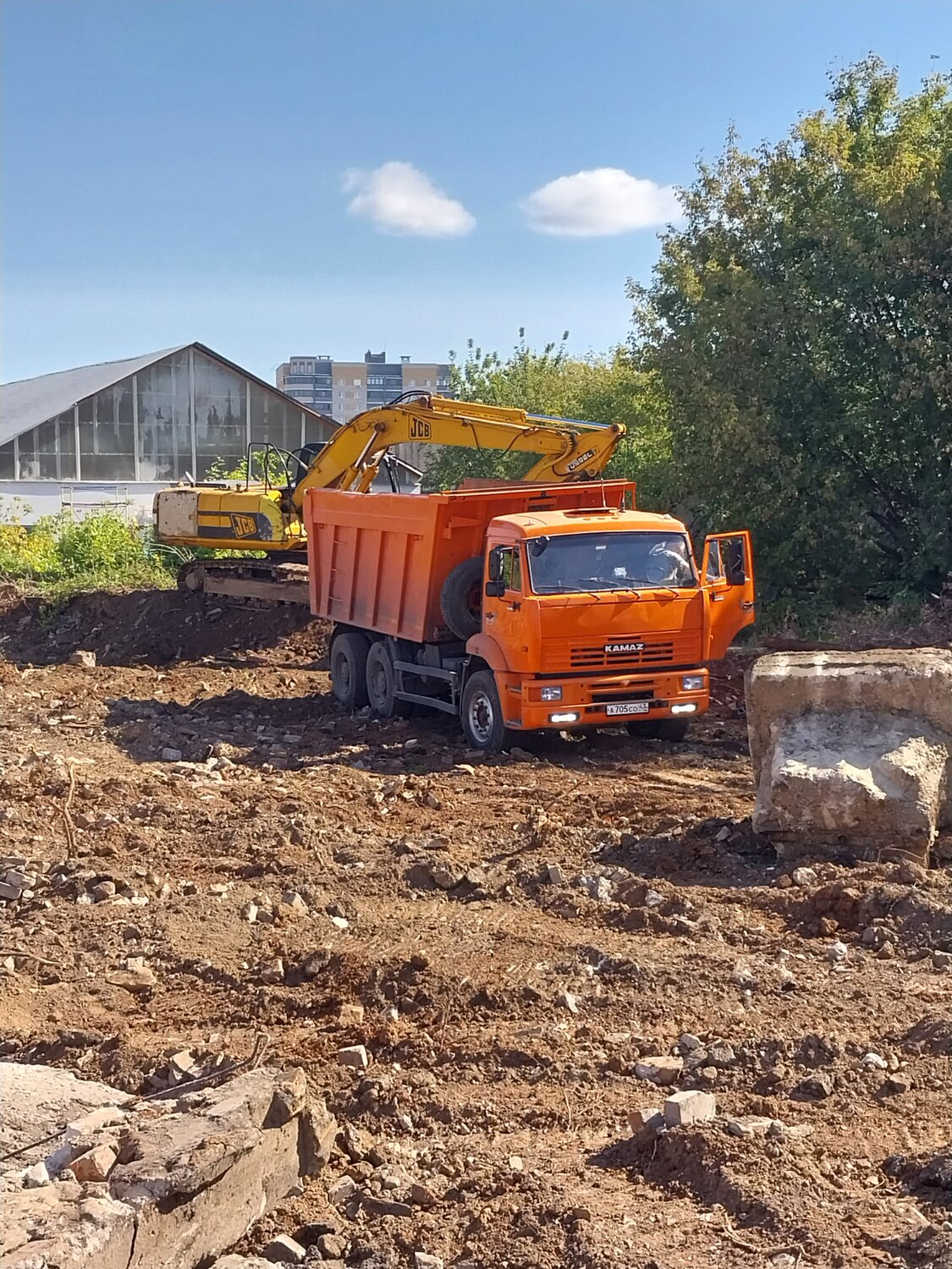вывоз грунта камаз, вывоз грунта, вывоз грунта самосвалом камаз, камаз, техника