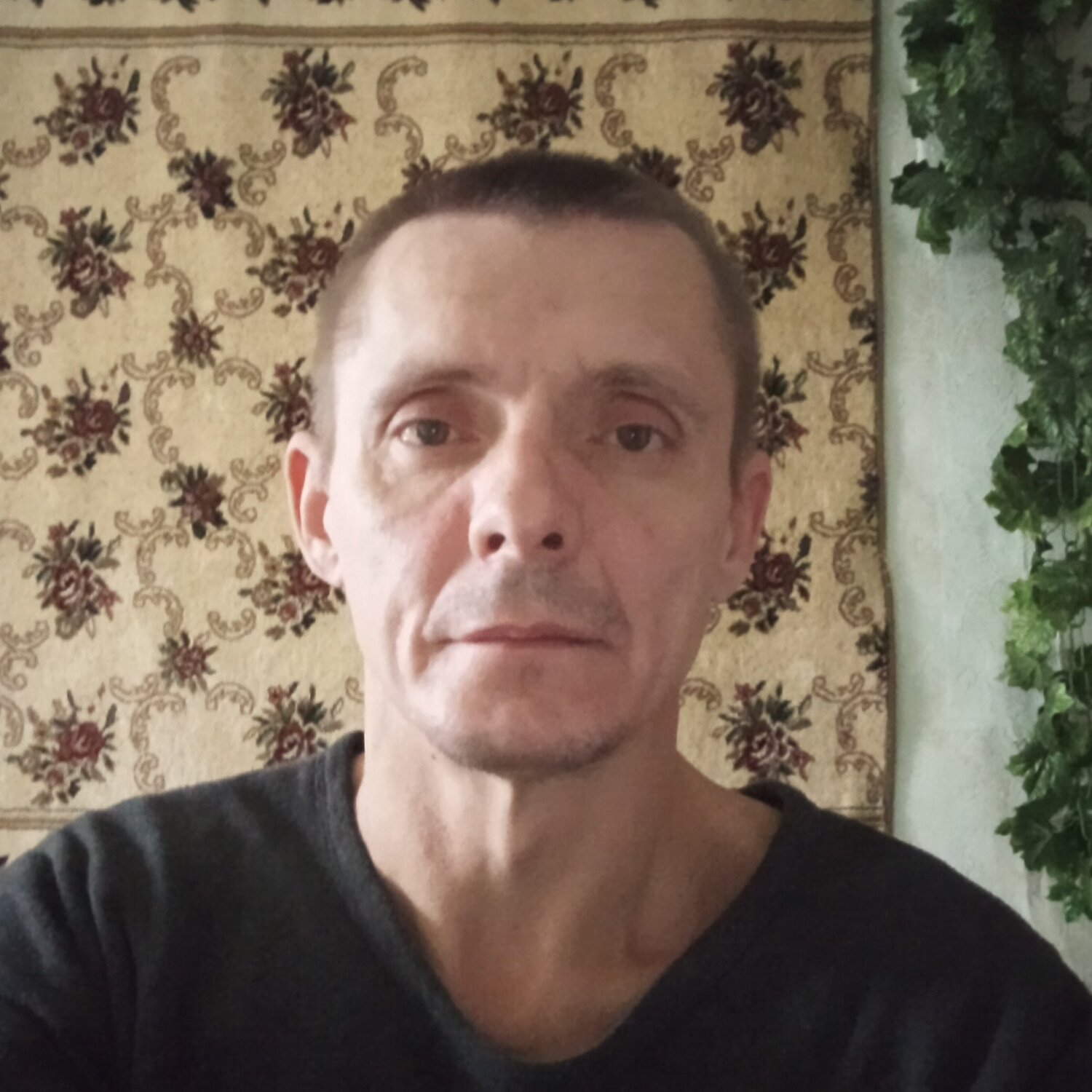 Виктор Степаков