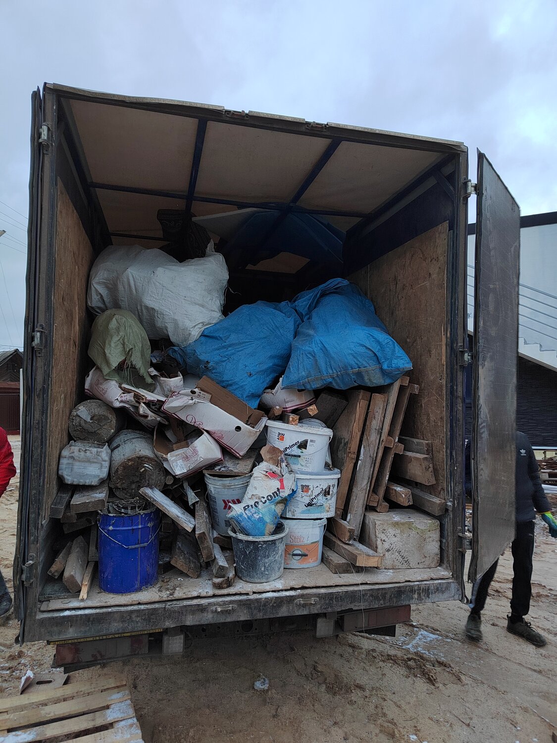 вывоз мусора, вывоз металлолома, вывоз строительного мусора, вывоз, вывозим строительный мусор