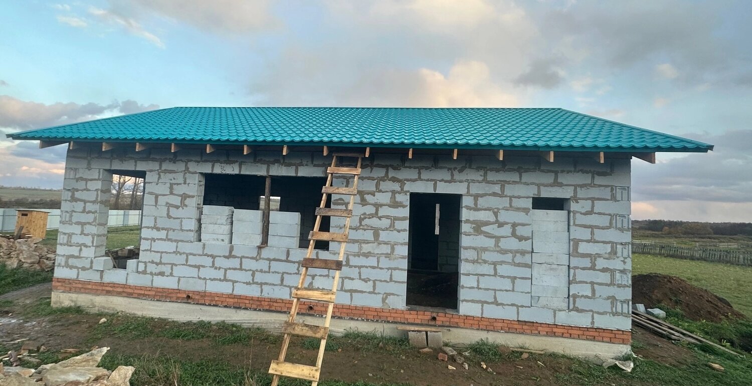 дом с пеноблока, дом из газоблоков, строительство домов из газобетона, дом из газосиликата, дачный домик из пеноблоков