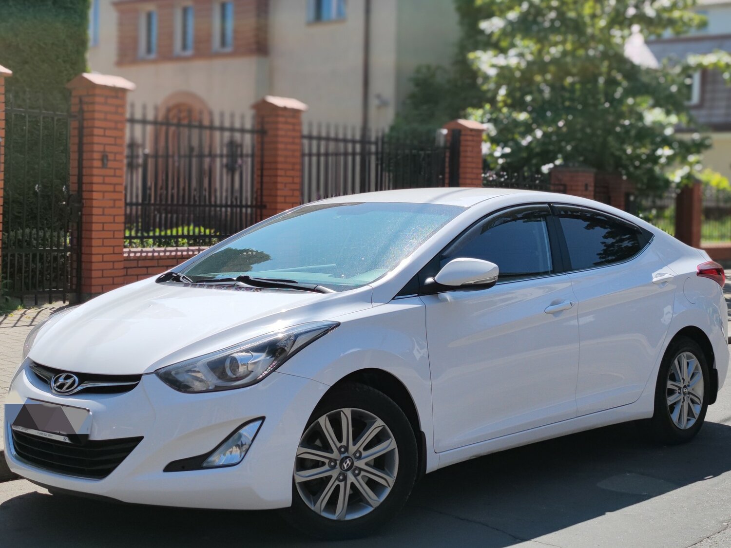 hyundai elantra, белый хендай элантра, белый хендай, hyundai elantra 2015, Hyundai Avante V
