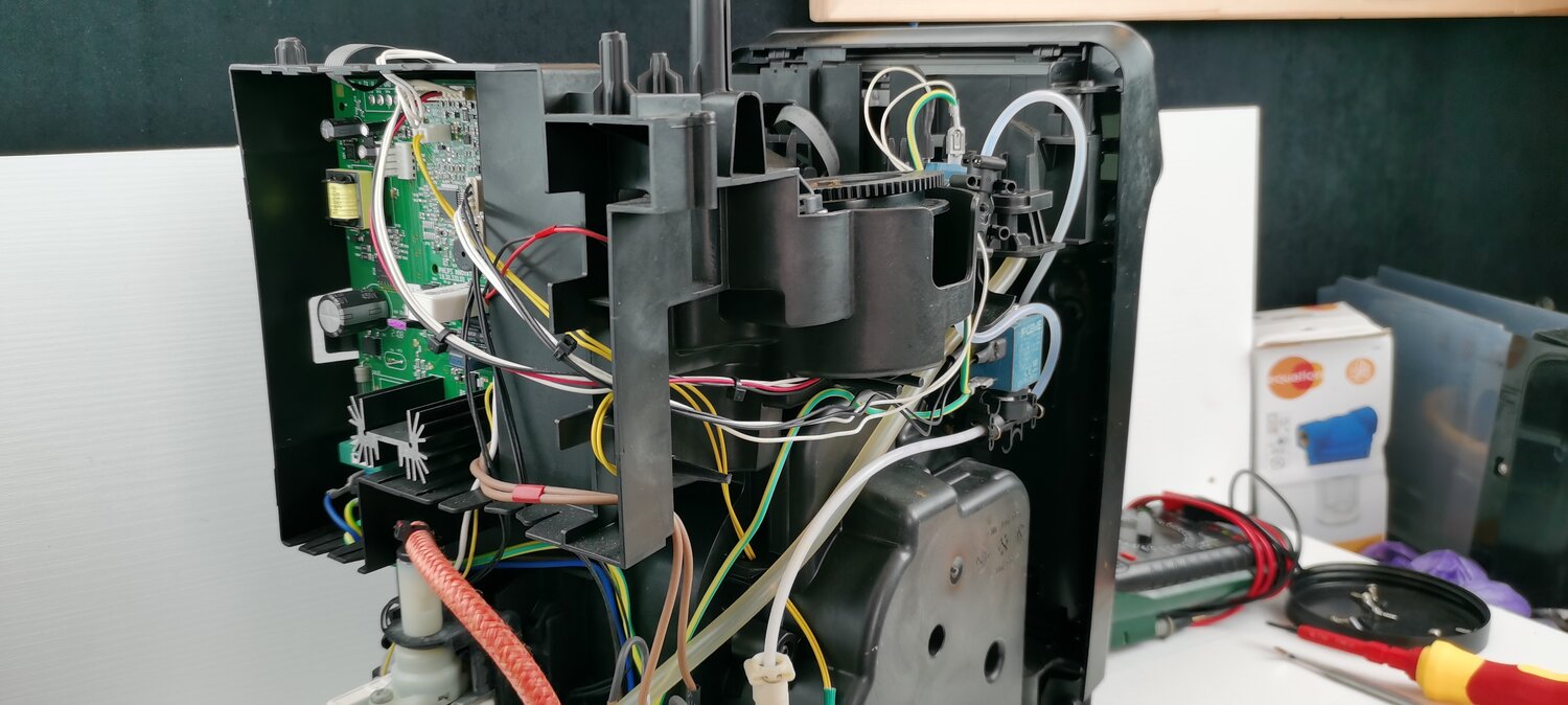 кофемашина bosch tca 5309, саеко кофемашина, кофемашина bosch benvenuto, ремонт кофемашин, кофемашина delonghi primadonna 6600