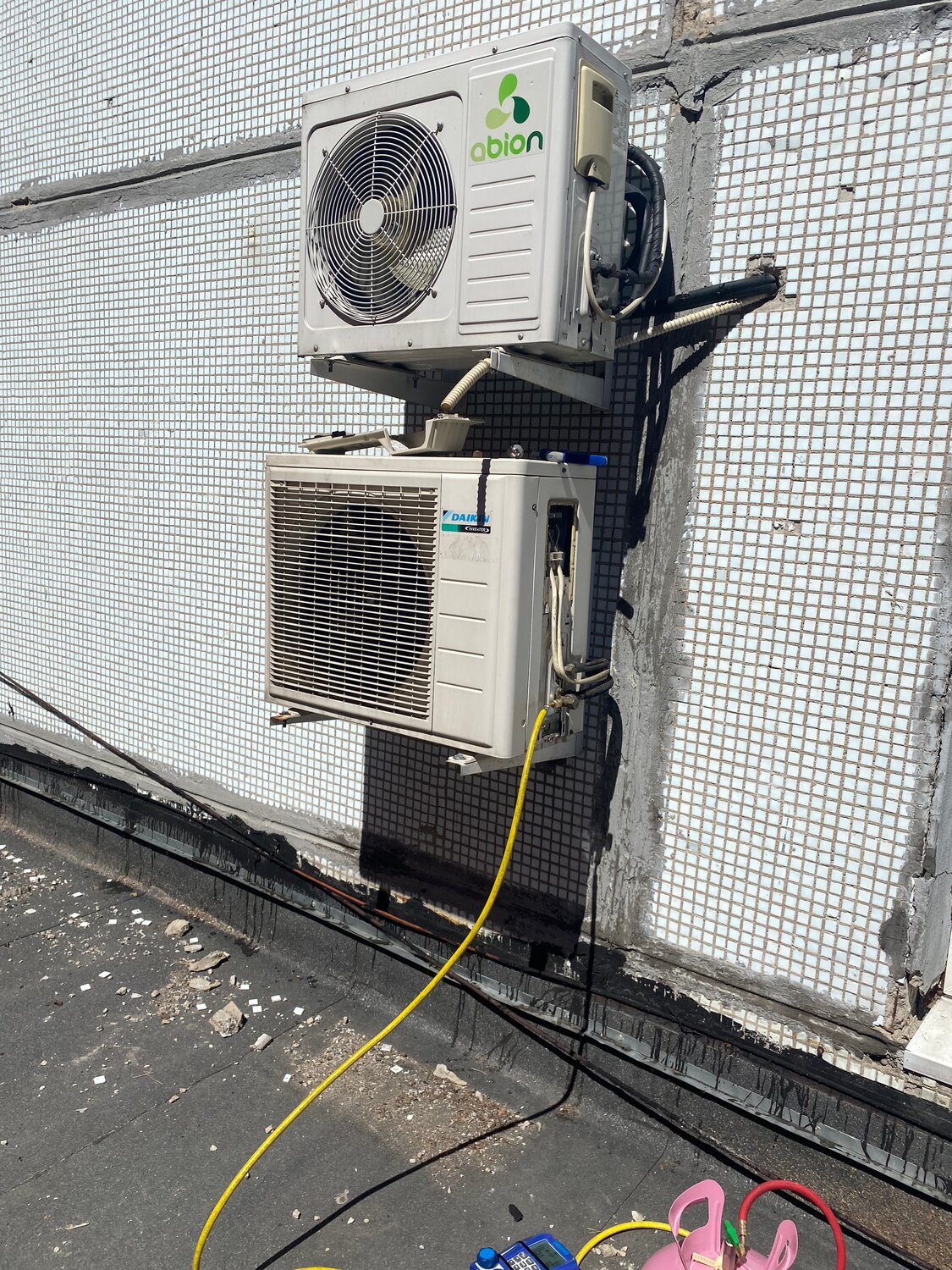 кондиционеры сплит системы, кондиционер внешний блок, кондиционер бу, наружный блок кондиционера, установленный кондиционер