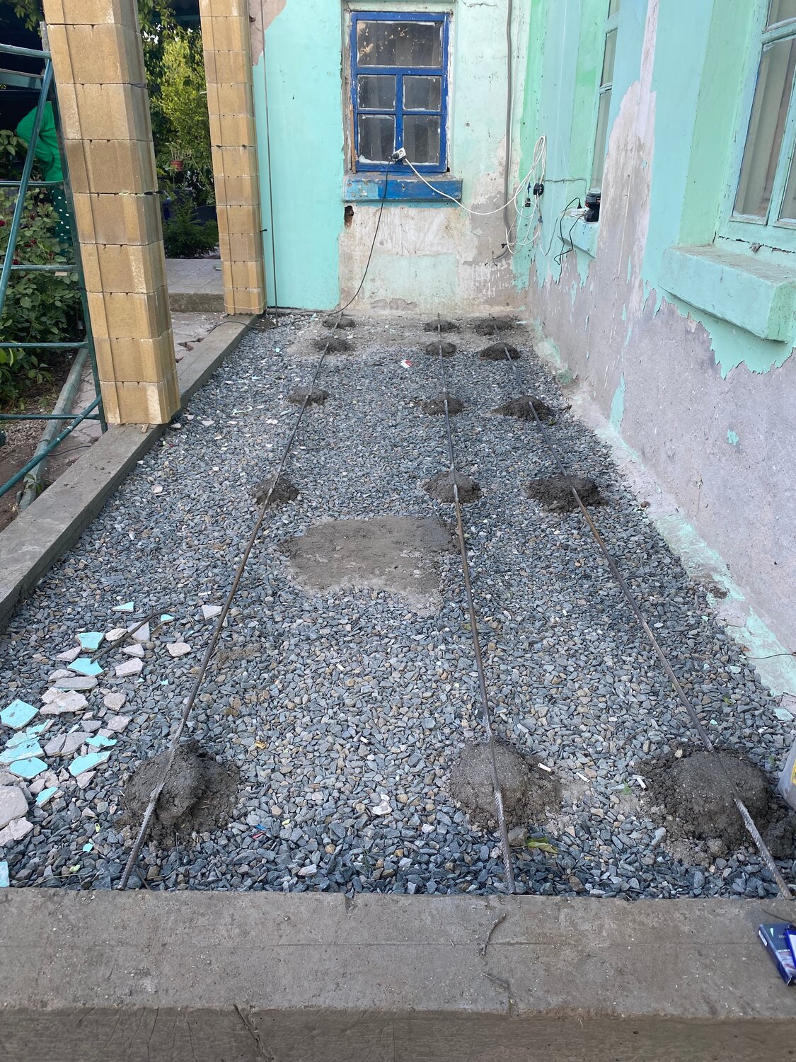 отмостка дома, отмостка, восстановление отмостки, бетонирование отмостки, ремонт отмостки