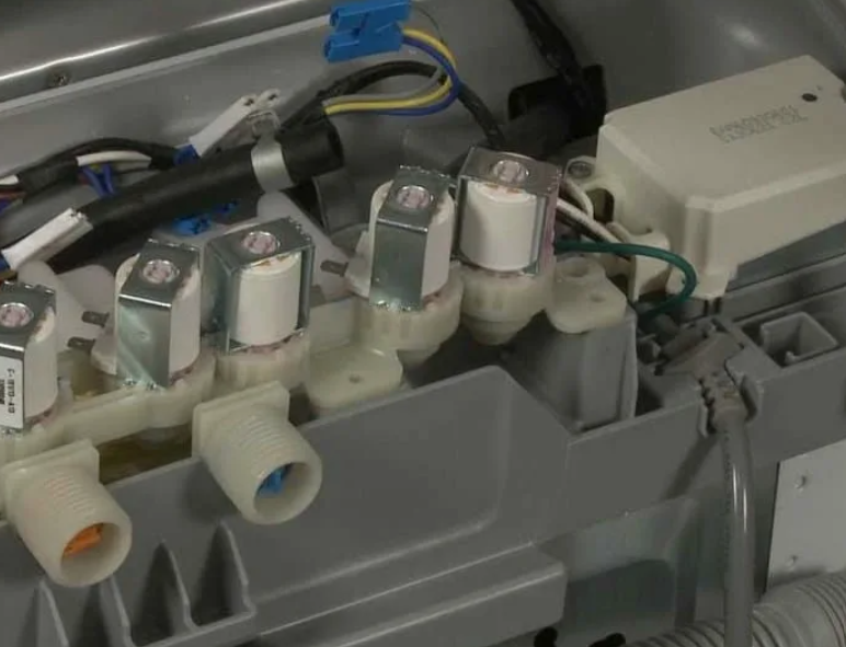 датчик слива воды посудомойка bosch, клапан электромагнитный заливной для стиральной машины канди, датчик уровня воды пмм bosch, датчик уровня воды посудомоечной машины bosch, заливной клапан стиральной машины