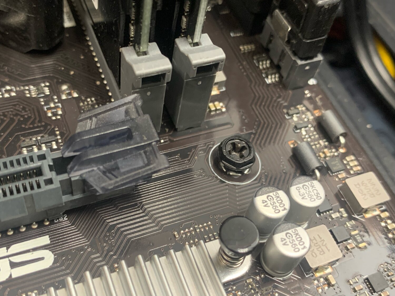 материнская плата asus, gdv разъем на материнской плате, asrock fatal1ty p67, asrock b460m pro4, материнская плата asrock