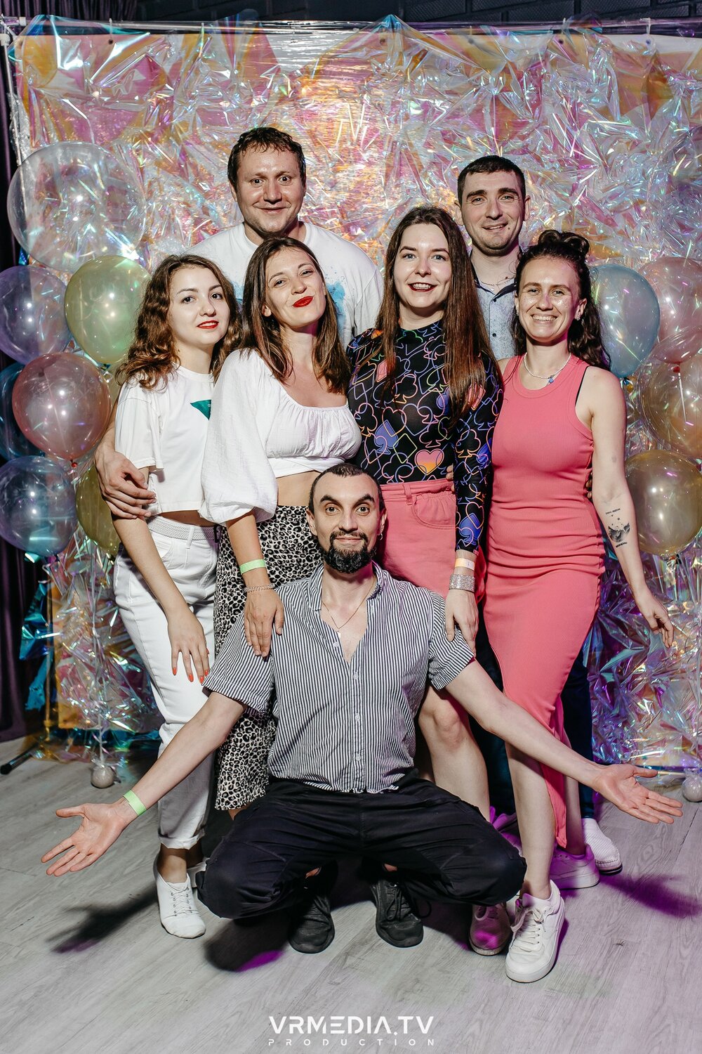 людей, вечеринка, эмиль тайматов ведущий, корпоратив, выпускной вечер