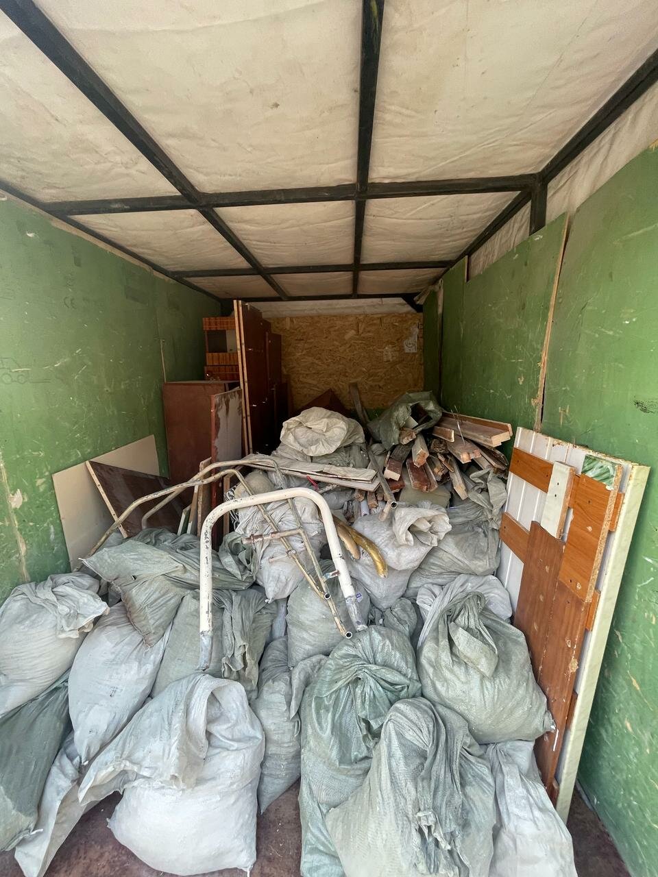 вывоз строительного мусора, газель вывоз мусора, вывоз мусора, строительный мусор, вывоз старой мебели