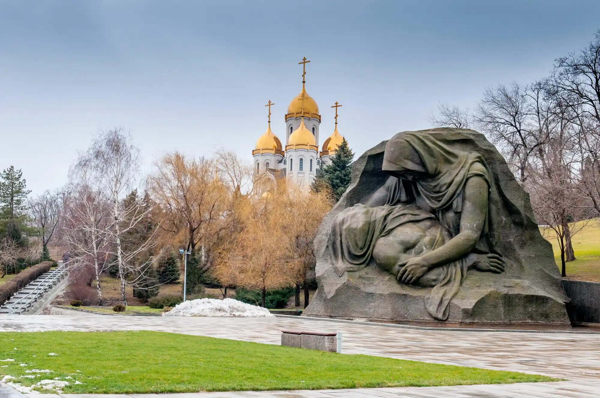 Площадь скорби в волгограде