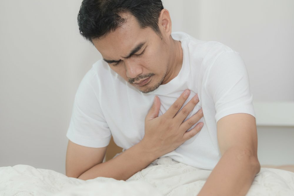 «Ишемическая болезнь сердца: симптомы и лечение» — Яндекс Кью