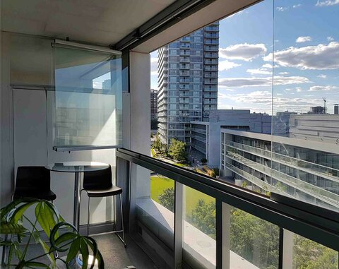 balcony-glass-walls.jpg