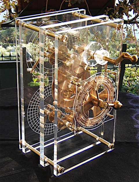 Antikythera_model_front_panel_Mogi_Vicentini_2007.png