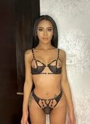 🦄 Young Hannah 🦄, Thai Transsexual escort in Abu Dhabi