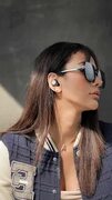 Aurra Kharishma в Instagram: "Hi, gengs! This is it barang wajib yang harus ada di tas aku adalah earphone! Tapi karena ngga mau