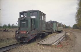 File:Pereslavl-Zalesskiy narrow gauge railway (12599167565).jpg - Wikimedia Commons