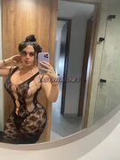 Emily Muñeton TRANS Escort in München Bayern Distintas.net 💎 Escorts Travestis Trans Ts Shemales Companions Bonecas Escorts Tgi