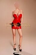 Rus escort Liza otele geliyor