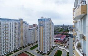 Куплю 2-комн. квартиру 62 кв. м - Краснодарский край, городской округ Краснодар, Краснодар, Красная улица, 176лит4