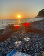 Первый день отдыха с @amelina_marina18 отметили 🍷 с красивым закатом 🌅 Instagram