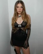 Hailee Steinfeld - Photo Shoot December 2022 (more photos) * CelebMafia