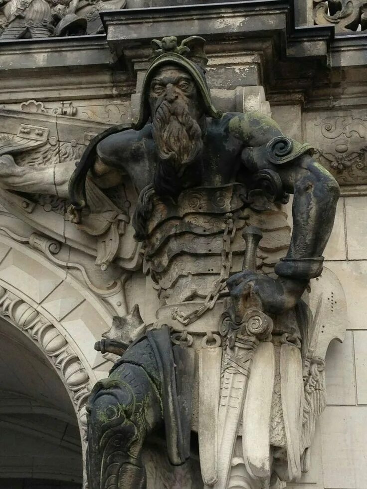 Sculpture and architecture