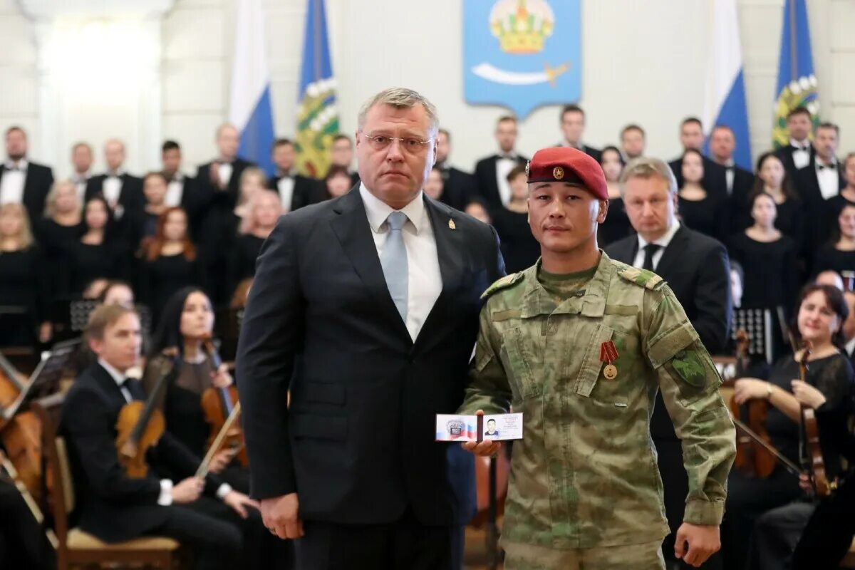 Награждение военнослужащих. Награждение губернатора. Награждение летчиков. Награждение российских военных. Работники участники сво