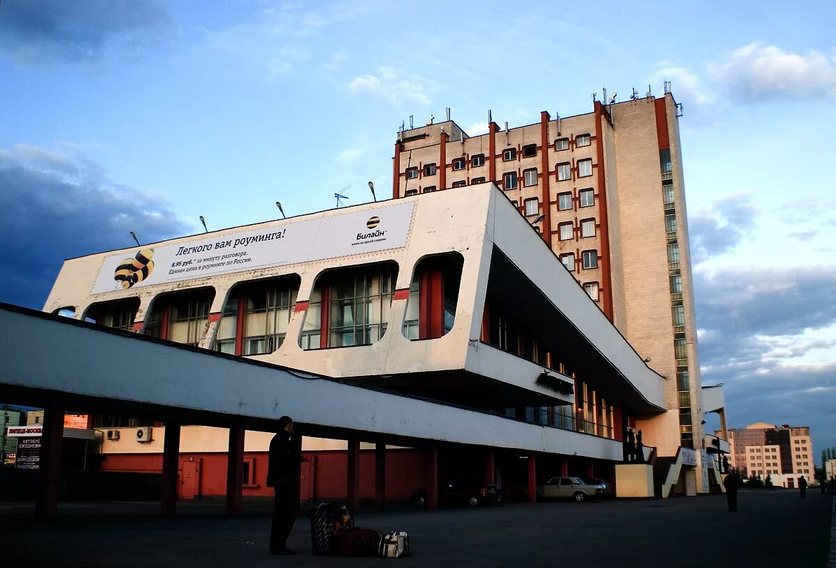 здание жд вокзала липецк. гостиница вокзала липецк. липецк вокзал интерьер. станция липецк ржд. липецк вокзал липецк.