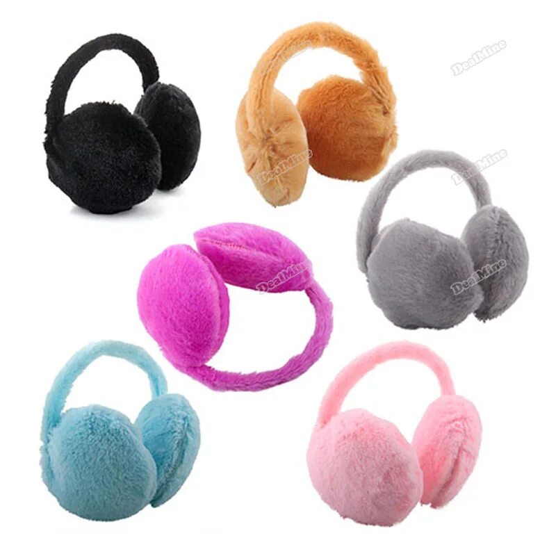 теплые наушники. шапка черная с ушами вязаная. лисичьи уши. шерстяные уши. уши волка фото.