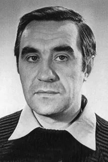 Васильевич актер