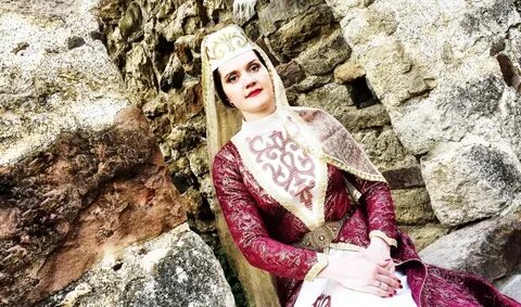 Ханна Хилтонмен порно көру