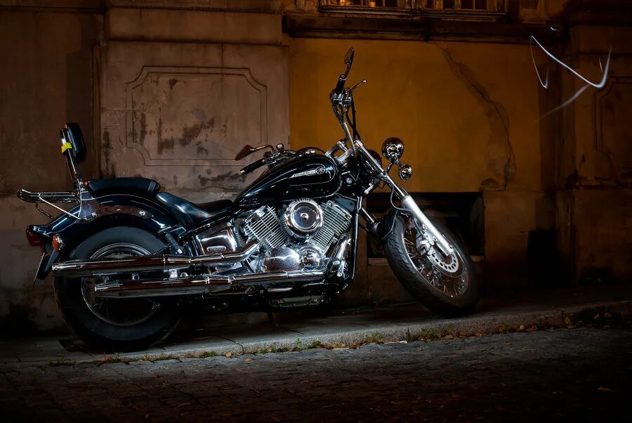 Мотоциклы yamaha drag star. Драгстар мотоцикл 1100. Ямаха драг Стар 1100. Мотоцикл Yamaha драг Стар 1100. Yamaha XVS 1100 Custom.