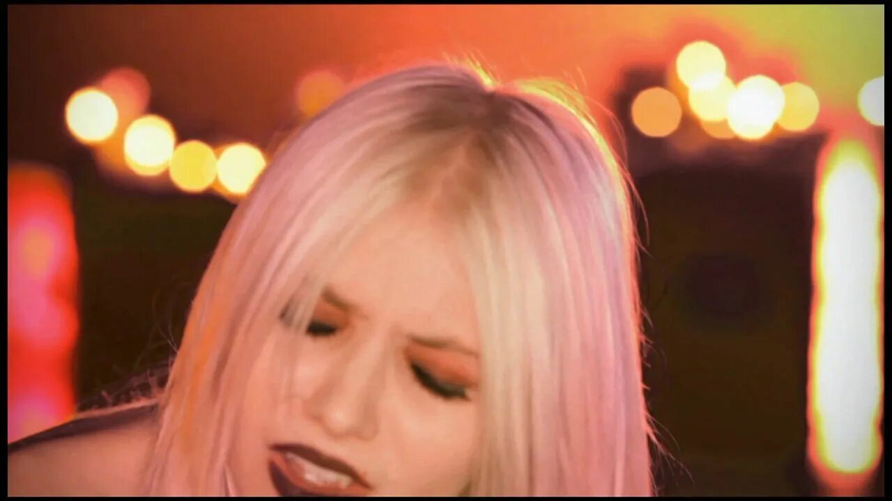 Just tonight the pretty. тейлор момсен just tonight. The pretty reckless - just tonight ai mori. Taylor momsen just tonight. тейлор момсен just tonight.