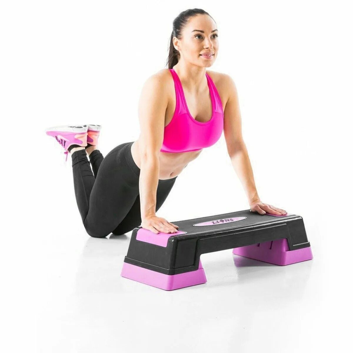 Step your up. Aerobic Step степ платформа. Степ-платформа Тривес м-601. Степ платформа Gymstick Pro 97cm. Aerobic Step степ платформа с резинками.