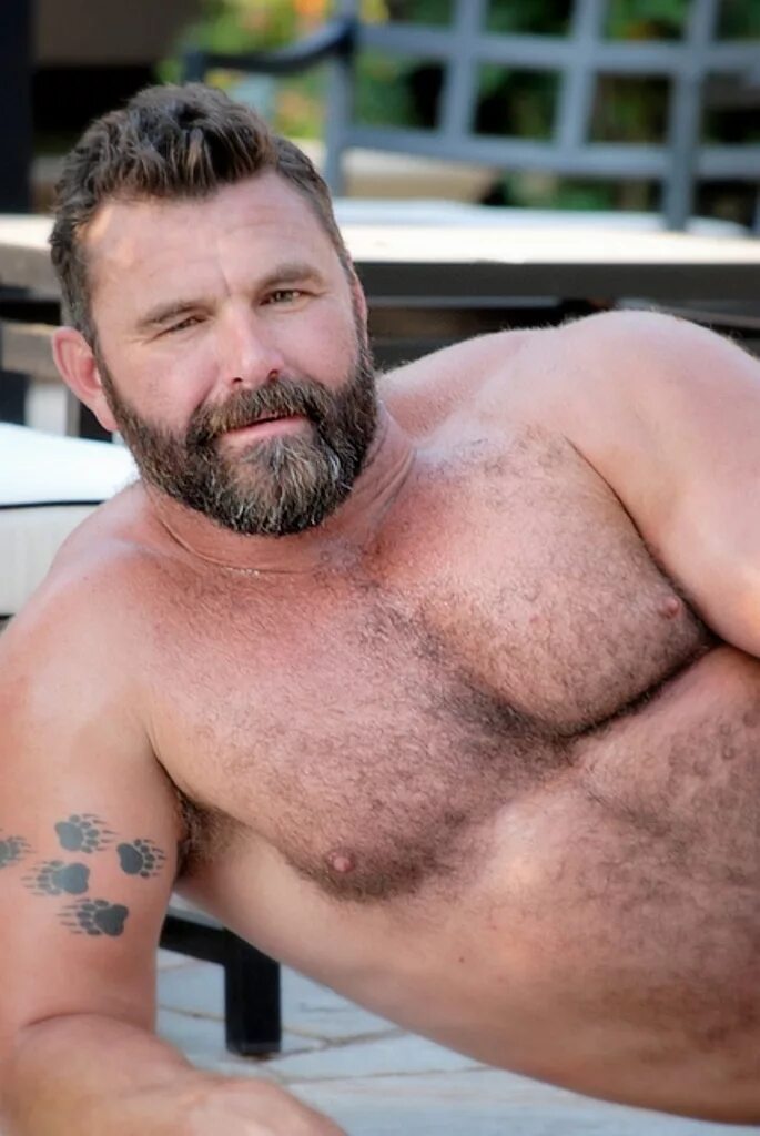 дэдди беар. брутальный мужчина. брутальный волосатый мужик. Bearman. хайри алиев.