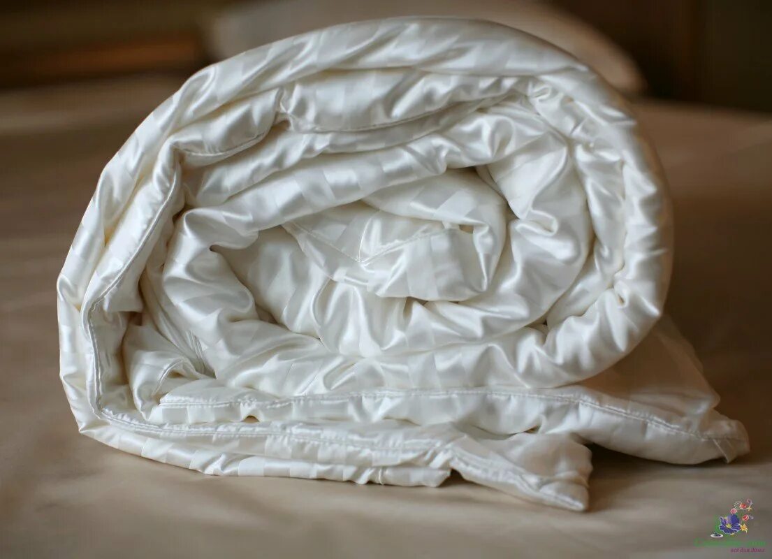 Одеяло наполнитель натуральный шелк. Silk quilt одеяло. Шелковое одеяло. Одеяло шелк meizhouling китай. Одеяло наполнитель натуральный шелк.