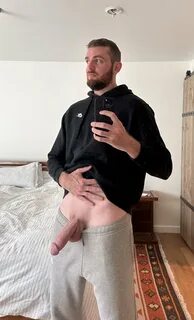 Here’s a photo for your phones Lock Screen t.cocjro6Di5lE 