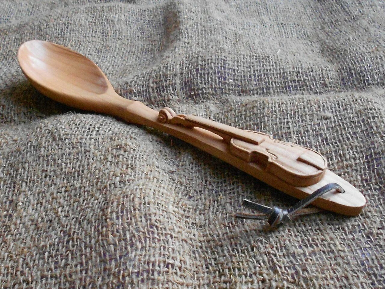 Wooden spoon. Ложки из дерева. Красивые деревянные ложки. Резные деревянные ложки. Резные ложки из дерева.