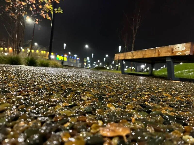 Мокрые волосы под дождем. Сегодня мокро. Снегопад в челябинске. Шоу мокрых футболок. Никакого порядка в этом мире печально подумал хемуль.