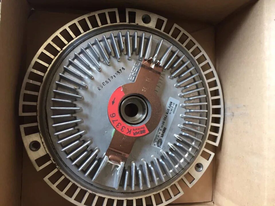 вискомуфта мерседес м111. вискомуфта мерседес м111. вискомуфта мерседес 124й102мотор. вискомуфта мерседес актрос. вискомуфта мерседес 124 м102.