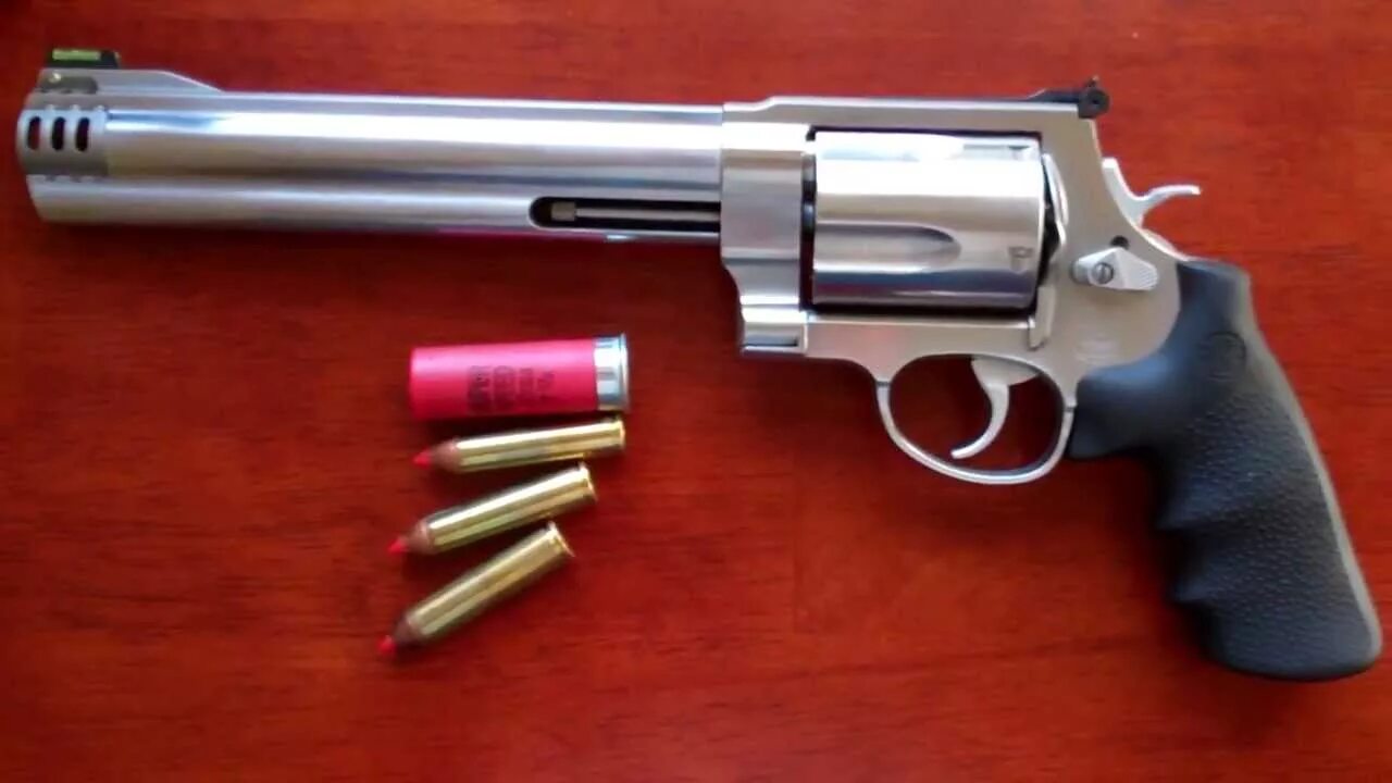 Калибр магнума. SW 500 Magnum револьвер. 460 S&W Magnum револьвер. Револьвер 460 Магнум. Магнум 50 калибра револьвер.