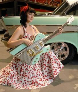 Guitar look