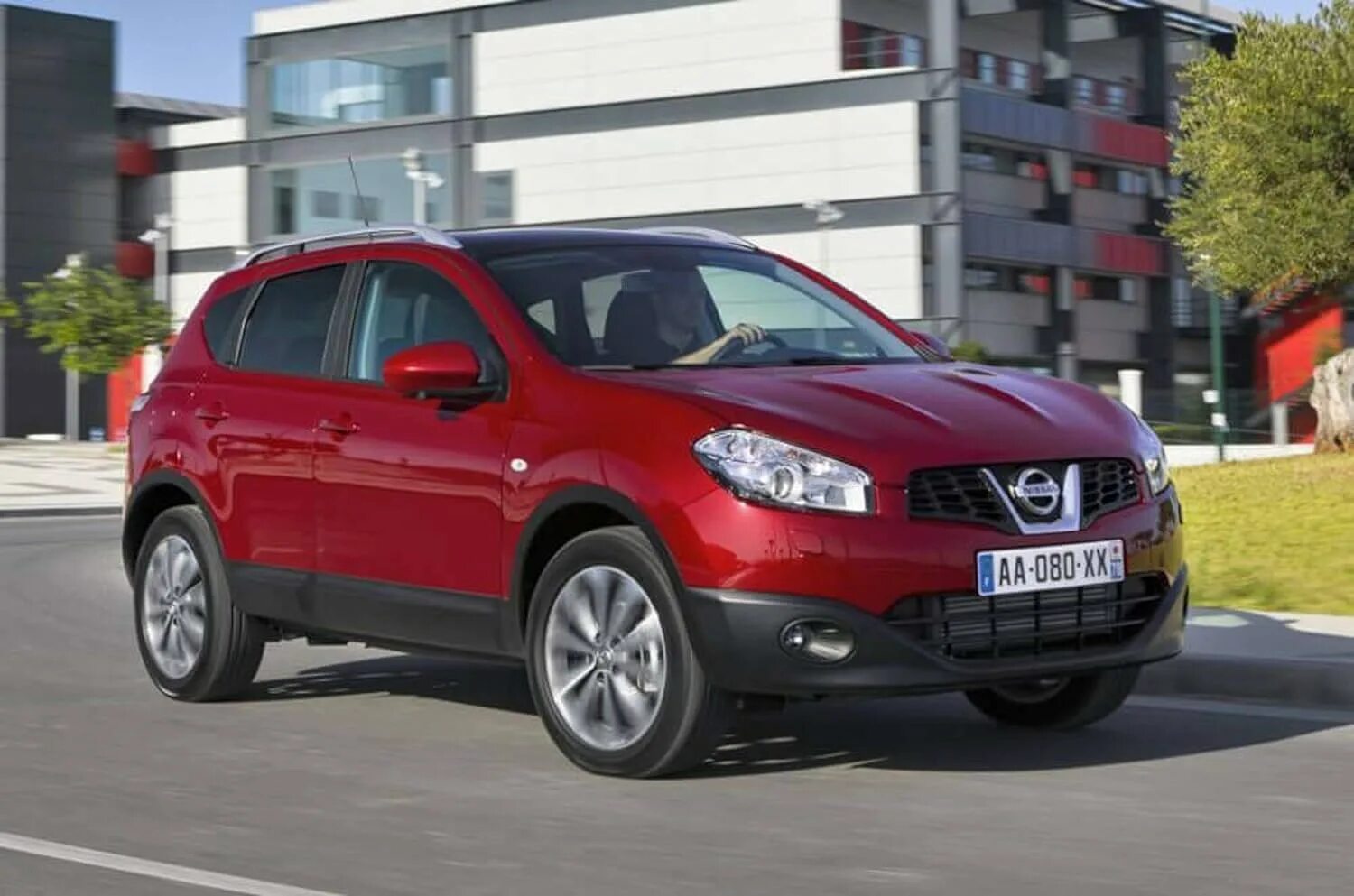 Кашкай купить беларусь. Ниссан Кашкай 1 красный. Nissan Qashqai 2007. Ниссан Кашкай красный 2013. Nissan Qashqai j10 красный.