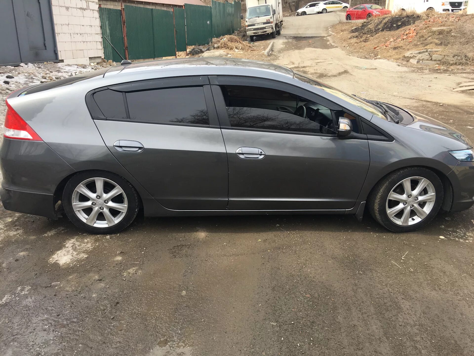 Хонда инсайт диски. Honda Insight диски r16. Honda Insight r17 Disk. Хонда Инсайт на 17 дисках. Хонда Инсайт на 16 дисках.