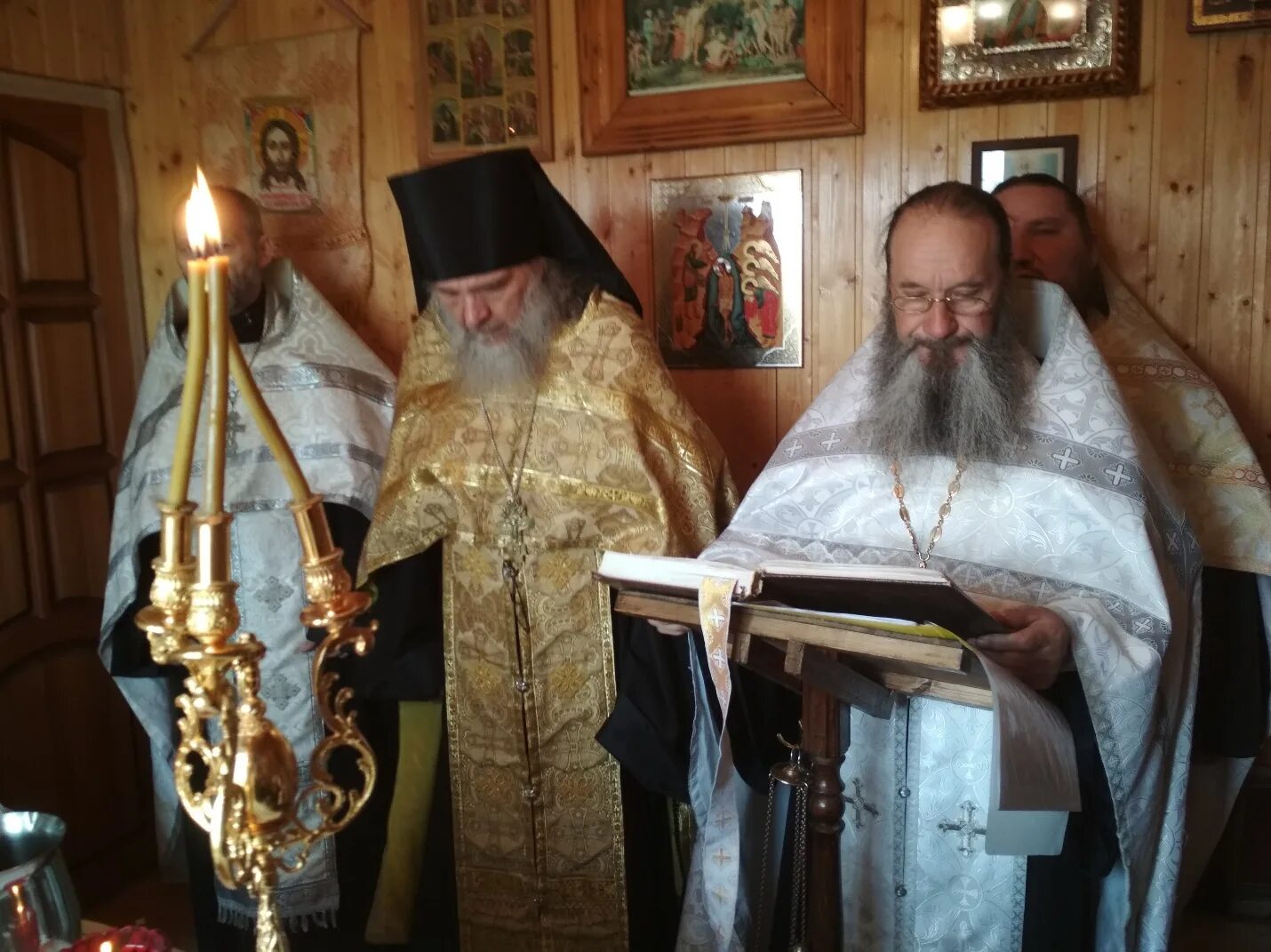 Архиепископ филарет рожнов рпцз. Прц/рпцз митрополита филарета. Храм амосовка курская область. Прц рпцз филарет рожнов. Храм амосовка курская область.