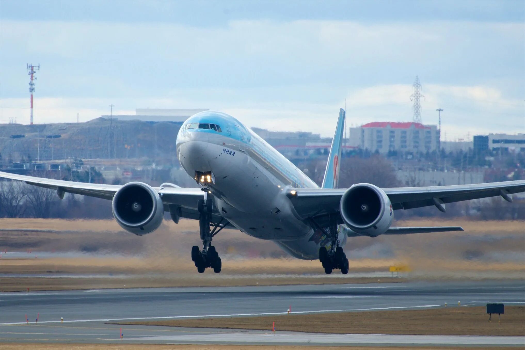 Боинг 777 300 er. Boeing 777-300er. Boeing 777-300er korean Air.