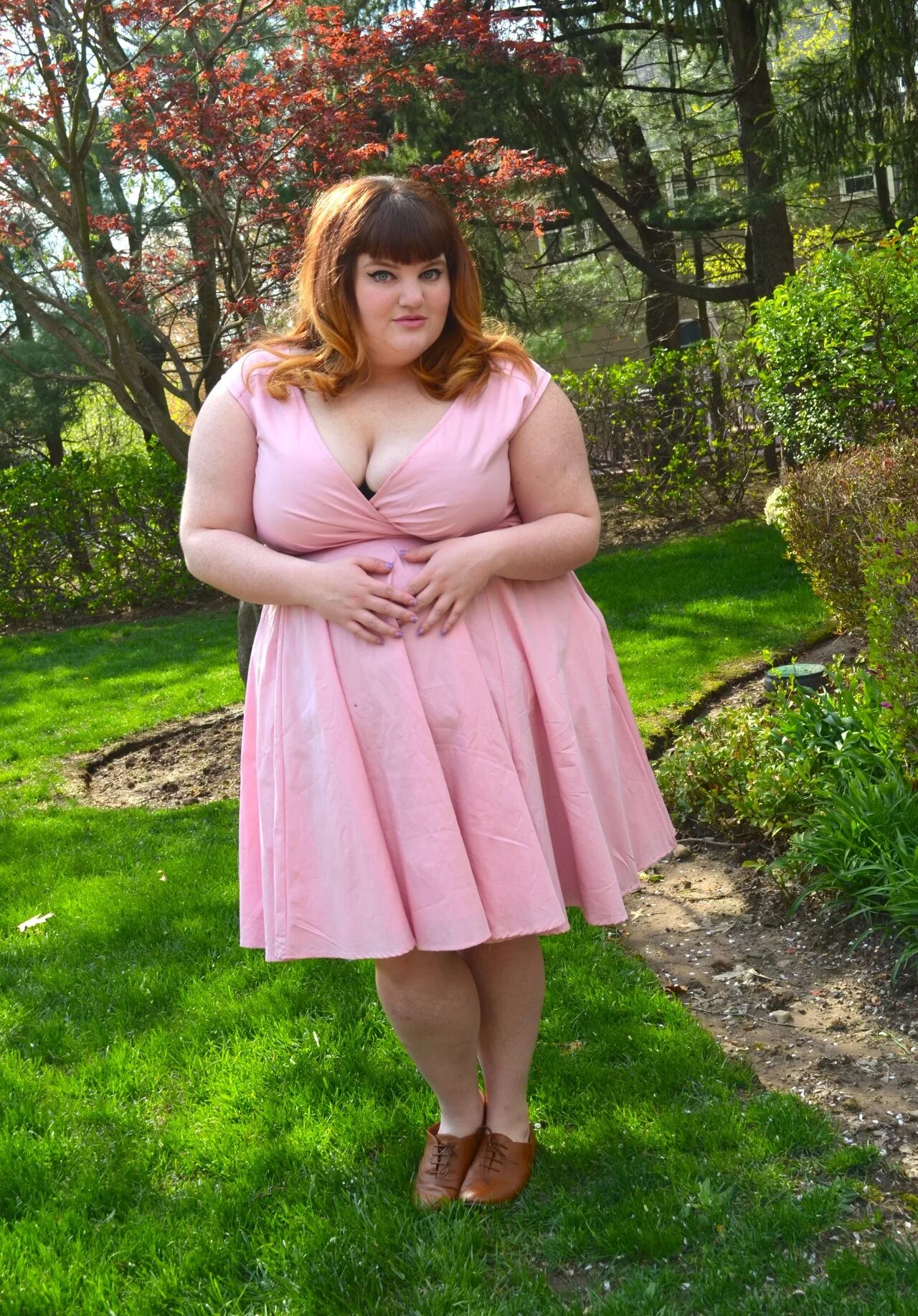 Chubby thompson. Чубби юнг. большие saggy. chubby muffins. chubby cowgirl.