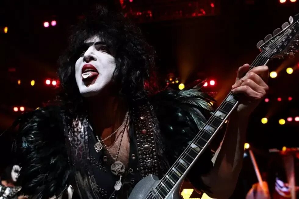 Paul stanley live. Пол стэнли. пол стэнли кисс. paul stanley пол стэнли. пол стэнли 2025.