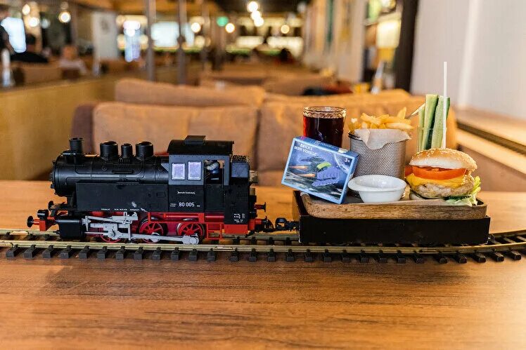 Меню платформа 9 3 4. Кафе гарри поттер краснодар. Кемерово кафе платформа 9. Кафе в стиле гарри поттера меню. Кафе 9 3/4 кемерово.