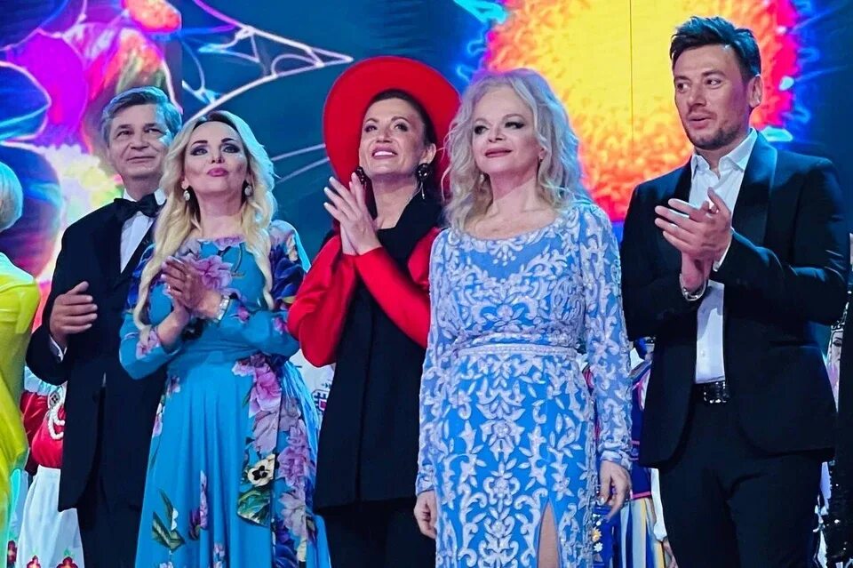 Славянский базар в витебске 2022. Выступление эстрады италии. Славянский базар 2022. Звезды славянского базара. Славянский базар 2021.